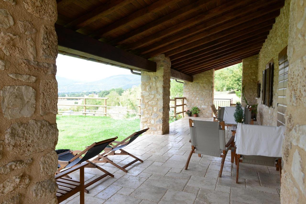Villa Casale Dei Briganti à Norcia Extérieur photo